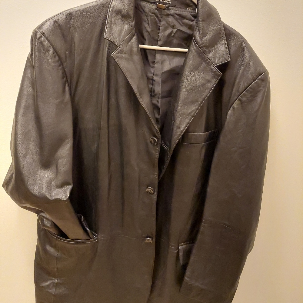 Leather coat XL